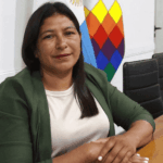 Imagen de Gloria Cisneros, la maestra chaqueña que educa en la pobreza extrema y hoy es finalista de un premio mundial